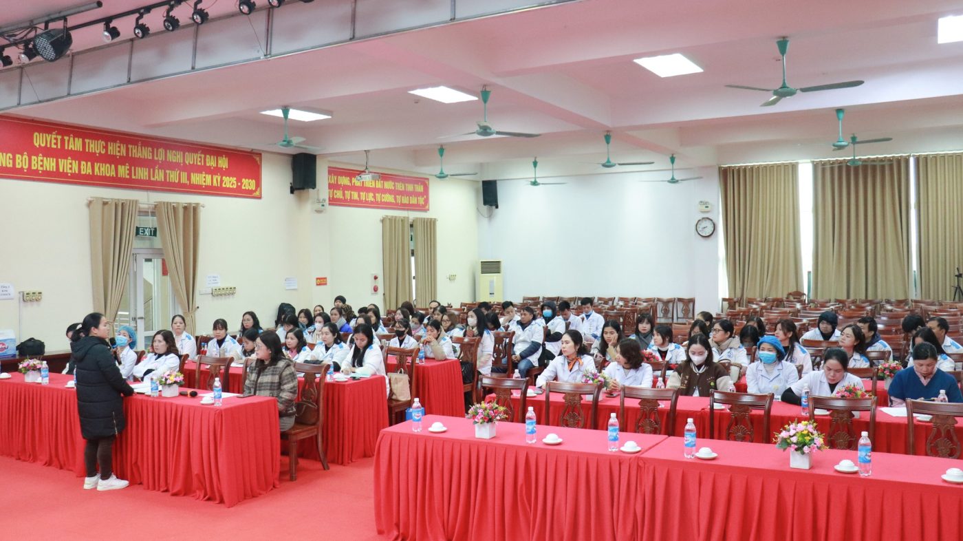 Sinh viên ngành Y sĩ đa khoa MPT tham gia thực tập thực tế tại Bệnh viện Đa khoa Mê Linh